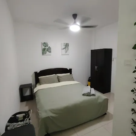Jnj Miri Homestay - Miri Serene Shangrila, Luak With 4-Bedroom Exterior photo