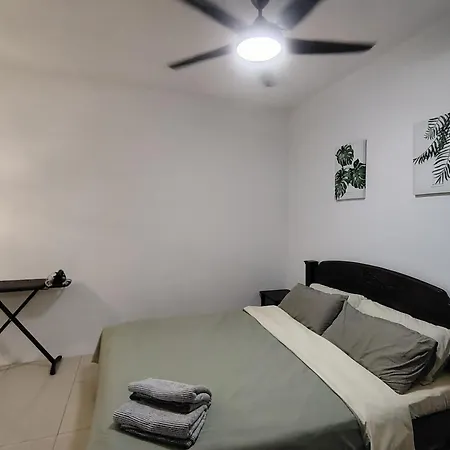 Jnj Miri Homestay - Miri Serene Shangrila, Luak With 4-Bedroom Exterior photo