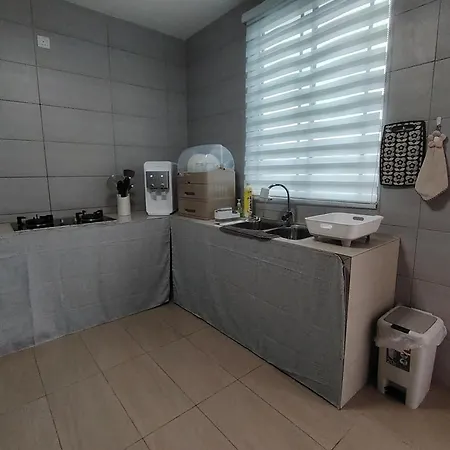 Jnj Miri Homestay - Miri Serene Shangrila, Luak With 4-Bedroom Exterior photo