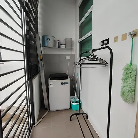 Jnj Miri Homestay - Miri Serene Shangrila, Luak With 4-Bedroom Exterior photo