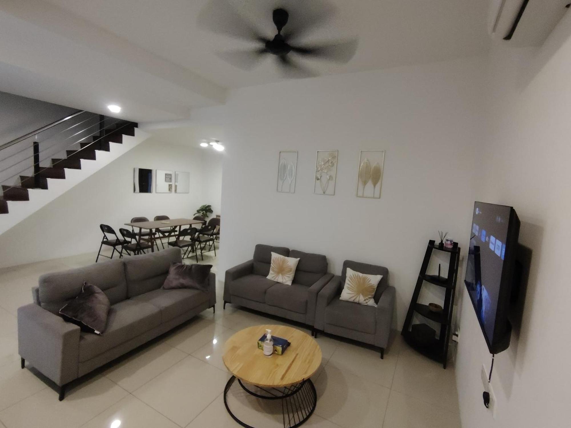 Jnj - Serene Shangrila, Luak With 4-bedroom Miri